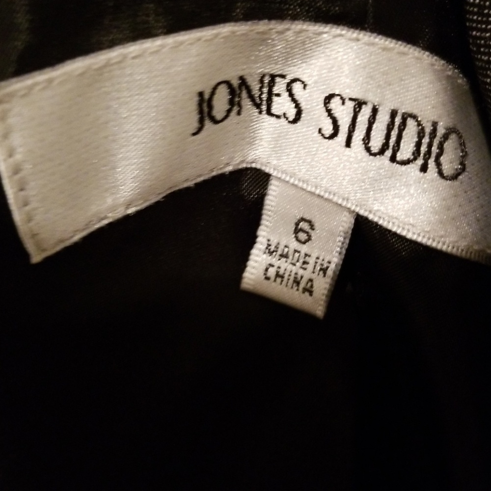 Gray Blazer - Picture 4 of 4